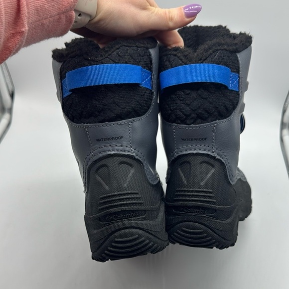 NWT Columbia Youth Unisex Bugaboot Celsius Waterproof Winter Boot Gray Blue 4 - Picture 6 of 12